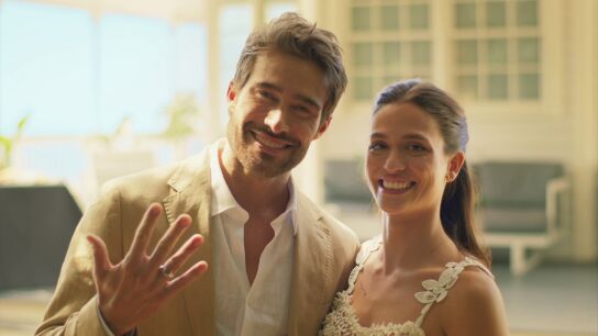 Una boda cargada de amor, dudas y venganza: ¡César y Amanda ya son marido y mujer!