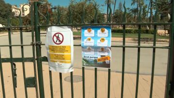 Cerrado el Parque de María Luisa, en Sevilla