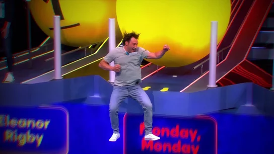 Poses, sustos y planchazos: todas las caídas del segundo programa de Juego de pelotas Poses, sustos y planchazos: todas las caídas del segundo programa de Juego de pelotas