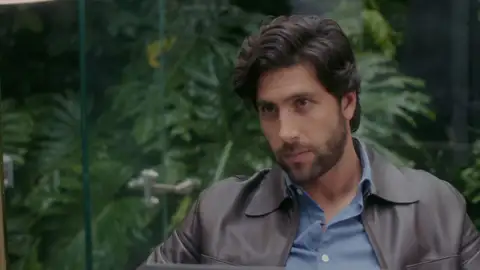 Diego Klein en Con esa mirada como Pablo Diego Klein en Con esa mirada como Pablo