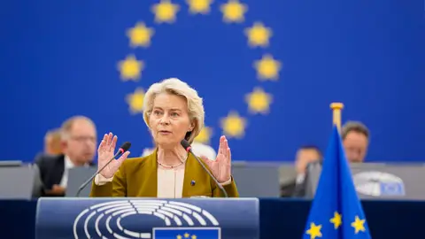 Úrsula Von der Leyen, presidenta de la Comisión Europea La presidenta de la Comisión Europea, Ursula von der Leyen, durante su intervención en el debate sobre el Estado de la Unión (SOTEU) en el pleno del Parlamento Europeo en Estrasbugo (Francia).REMITIDA / HANDOUT por PHILIPPE BUISSIN / EUROPEAN PARLIAMENTFotografía remitida a medios de comunicación exclusivamente para ilustrar la noticia a la que hace referencia la imagen, y citando la procedencia de la imagen en la firma10/09/2025