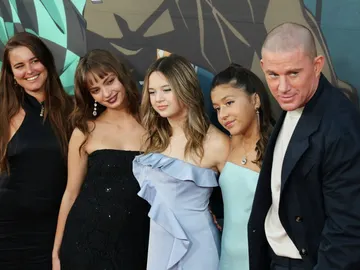 Inka Williams, Channing Tatum y su hija Everly en la premiere de Demon Slayer: Kimetsu No Yaiba Infinity Castle en Los Ángeles Inka Williams, Channing Tatum y su hija Everly en la premiere de Demon Slayer: Kimetsu No Yaiba Infinity Castle en Los Ángeles