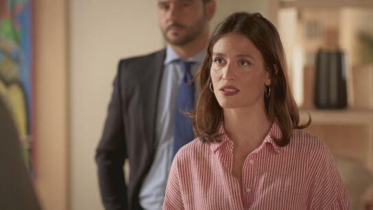 Un encuentro cargado de reproches y acusaciones: la boda entre C&eacute;sar y Amanda desata la guerra en la familia Oramas