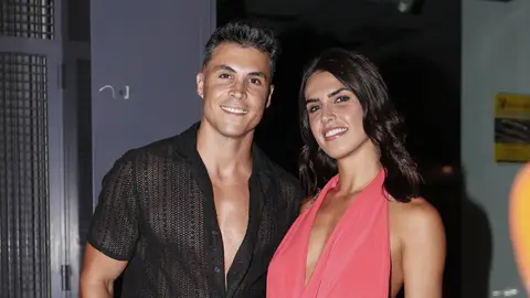 Kiko Jiménez y Sofía Suescun en un evento Kiko Jiménez y Sofía Suescun en un evento
