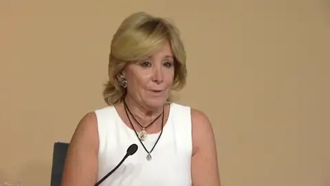Esperanza Aguirre Efemérides de hoy 17 de septiembre de 2025: Dimite Esperanza Aguirre