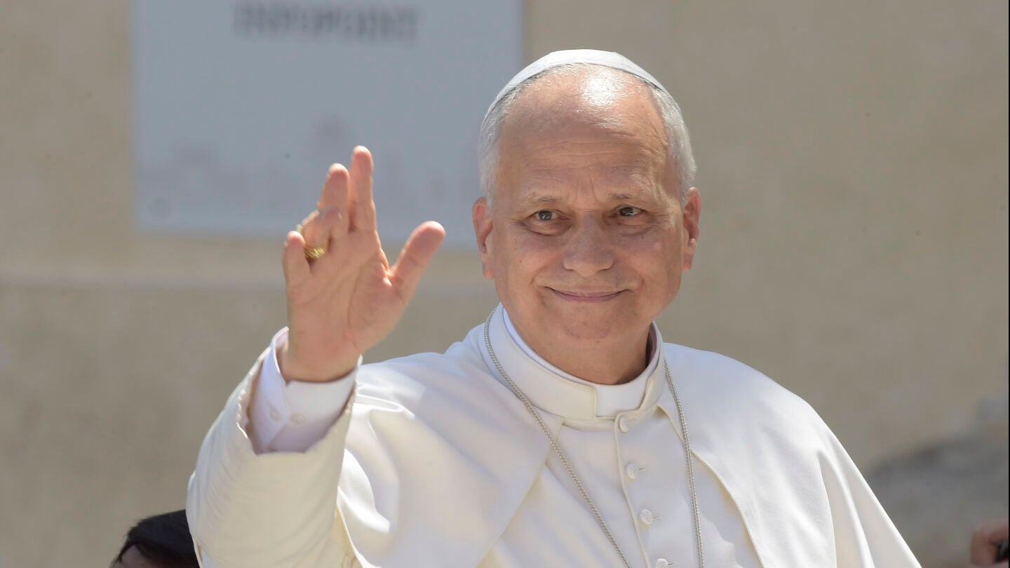 El Papa Le&oacute;n XIV durante la canonizaci&oacute;n de Carlo Acutis, en la Plaza de San Pedro del Vaticano, a 7 de septiembre de 2025, en Roma