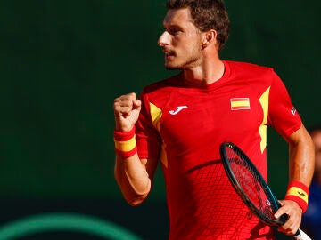 Pablo Carreño celebra un punto ante Moeller en la Copa Davis