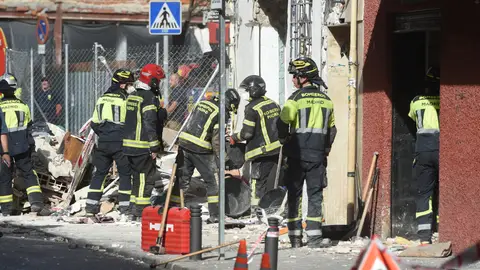 Bomberos trabajan en el bar donde se ha producido la explosión, a 13 de septiembre de 2025, en Madrid (España) Bomberos trabajan en el bar donde se ha producido la explosión, a 13 de septiembre de 2025, en Madrid (España)