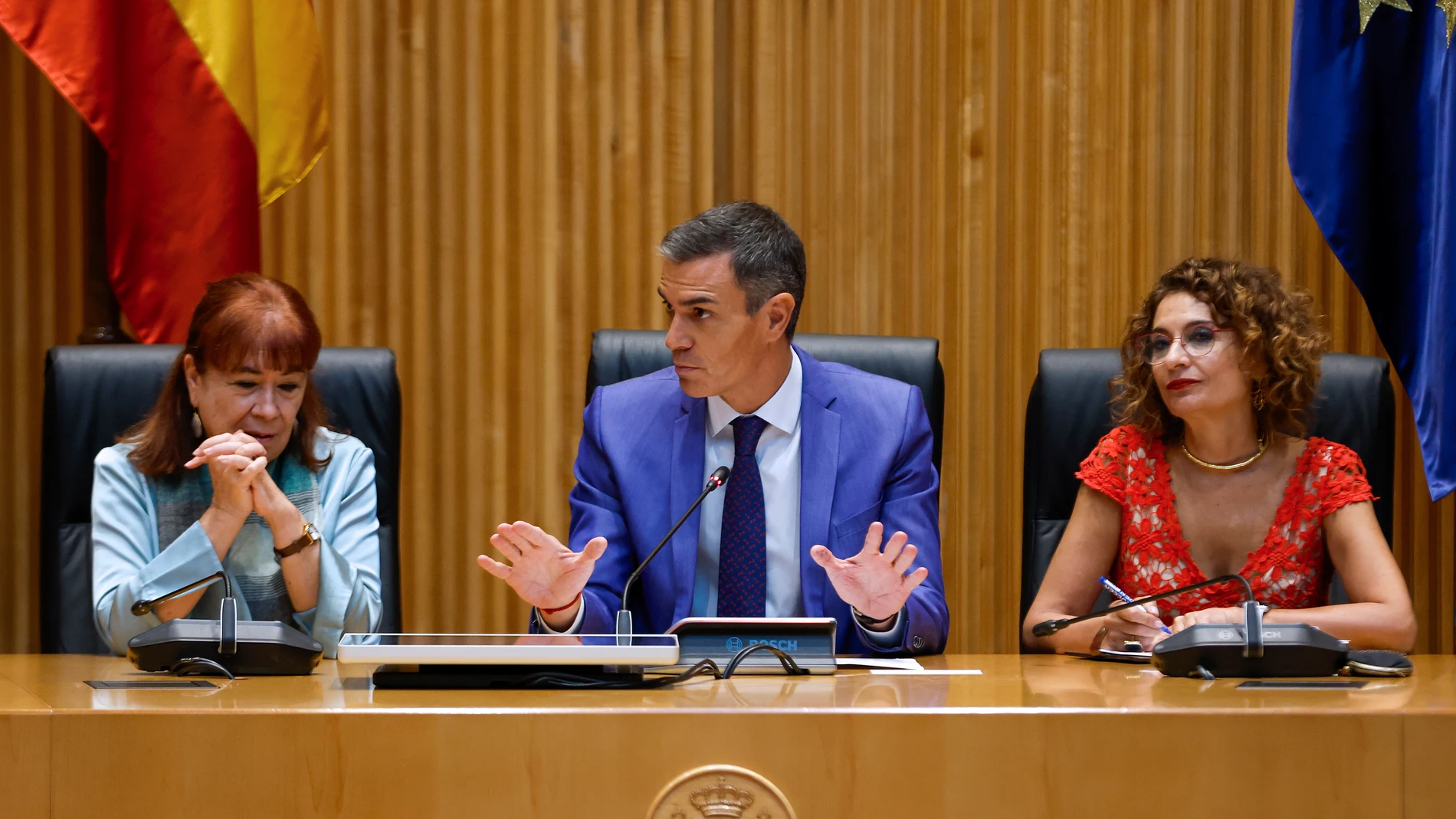 Pedro Sánchez en la reunión interparlamentaria del Grupo Parlamentario Socialista Pedro Sánchez en la reunión interparlamentaria del Grupo Parlamentario Socialista