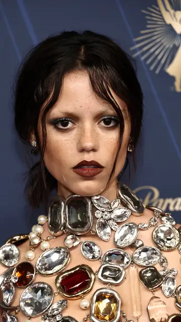 El maquillaje de Jenna Ortega El maquillaje de Jenna Ortega