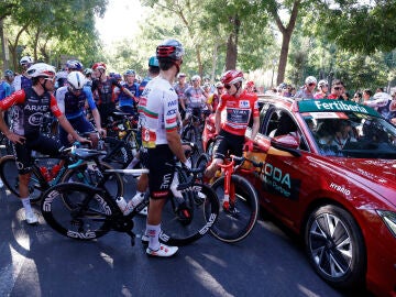 Altercados en la vuelta ciclista.