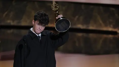 Owen Cooper gana el Emmy a Mejor actor de reparto por Adolescencia Owen Cooper gana el Emmy a Mejor actor de reparto por Adolescencia
