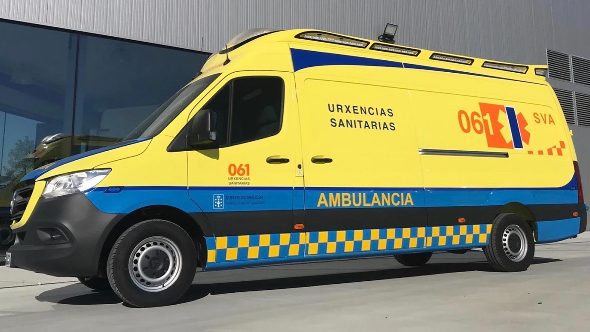 Ambulancia 061 de Galicia. Ambulancia 061 de Galicia.