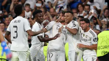 Mbappé celebra su segundo gol al Olympique Mbappé celebra su segundo gol al Olympique