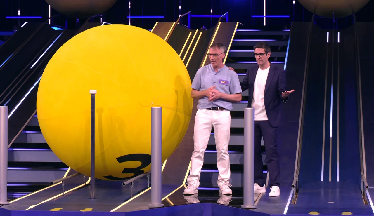 El desafío final de Besaneros: conquistar la Luna y el premio de 100.000 euros en Juego de pelotas