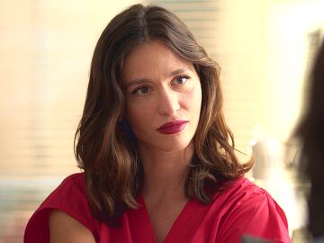 Amanda sufre un golpe de realidad durante su publi-entrevista: &ldquo;Tu marido fue detenido hace unos d&iacute;as por agredir a tu padre&rdquo;