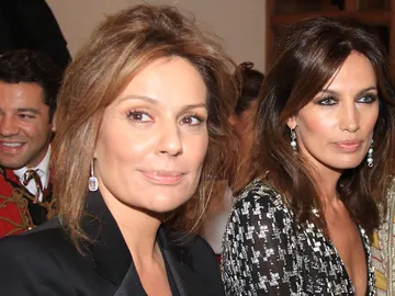 Nuria González y Nieves Álvarez, en 2012 Nuria González y Nieves Álvarez, en 2012