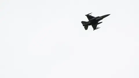 Polonia despliega su fuerza aérea tras un ataque ruso a Ucrania cerca de su frontera Polonia despliega su fuerza aérea tras un ataque ruso a Ucrania cerca de su frontera