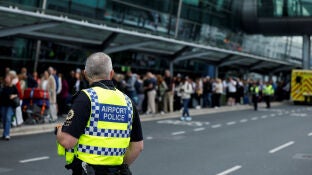 Reabre la T2 de Dubl&iacute;n tras la evacuaci&oacute;n por una alerta de seguridad en el marco del ciberataque en aeropuertos europeos