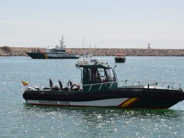 Imagen de archivo de una patrullera marítima de la Guardia Civil.