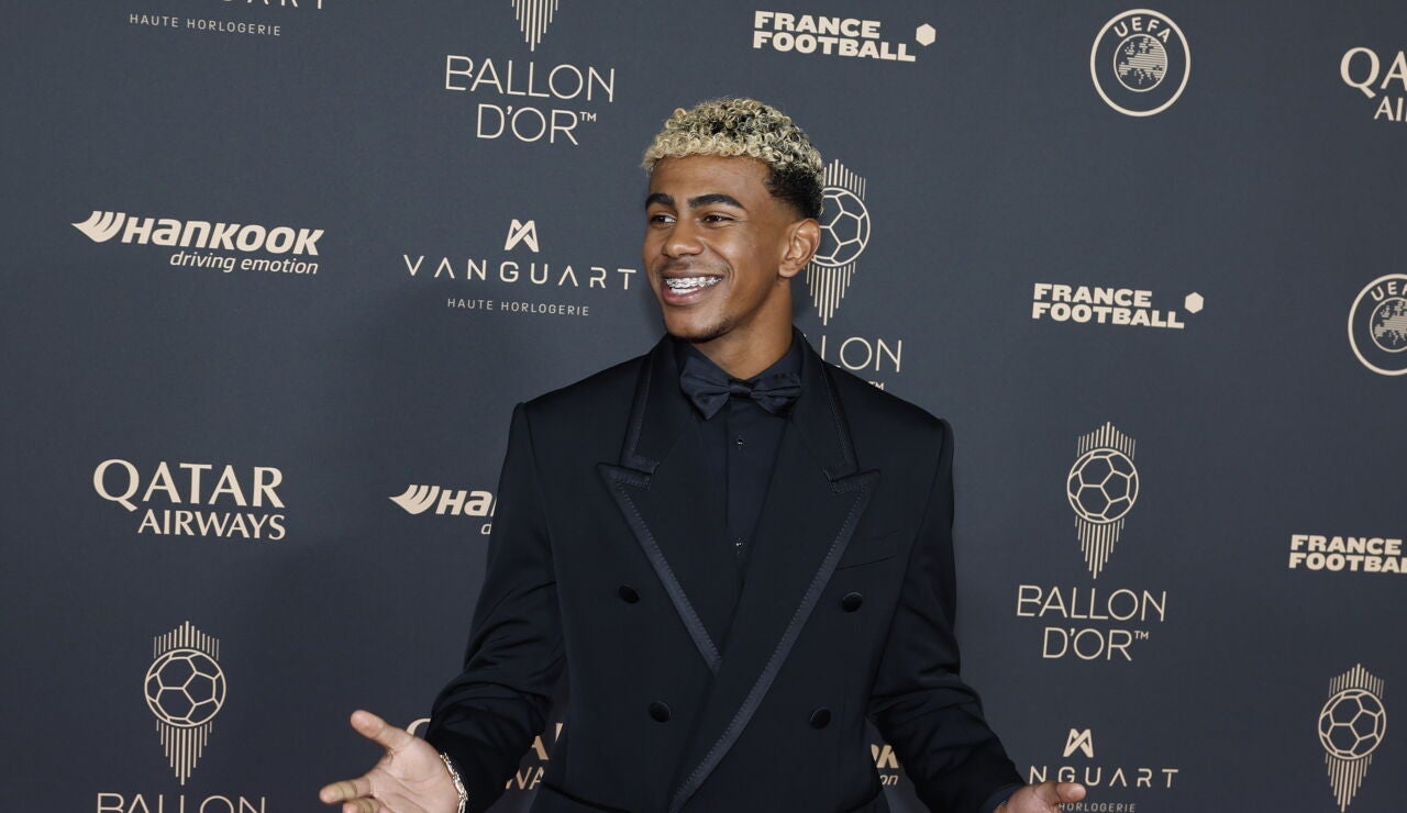 Lamine Yamal en la gala del Bal&oacute;n de Oro 2025