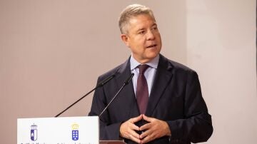 Page pide no "manosear" desde un punto de vista político el tema de las pulseras antimaltrato: "Es un tema muy delicado"