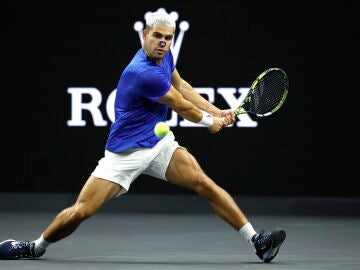 Carlos Alcaraz, en acci&oacute;n en la Laver Cup en San Francisco