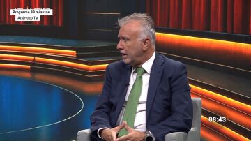 Ángel Víctor Torres