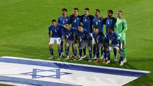 Selecci&oacute;n de Israel en partido clasificatorio para el Mundial 2026