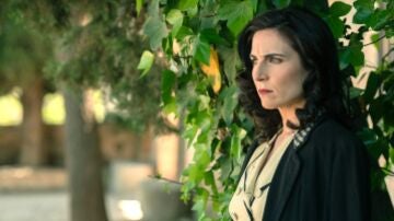 Isabel en el capítulo 405 de Sueños de libertad
