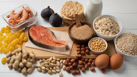 Alimentos que ayudan en la caída del pelo Alimentos que ayudan en la caída del pelo