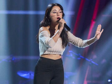 Evelyn, talent de La Voz