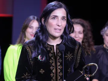 Alauda Ruiz de Azúa, Concha de Oro en el Festival de San Sebastián Alauda Ruiz de Azúa, Concha de Oro en el Festival de San Sebastián