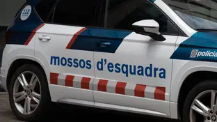 Un vehículo de los Mossos d'Esquadra. Un vehículo de los Mossos d'Esquadra.