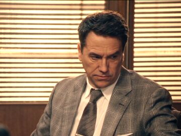 Gabriel se pone nervioso al enterarse de que Isabel est&aacute; en la f&aacute;brica, &iquest;descubrir&aacute; qui&eacute;n es en realidad? 