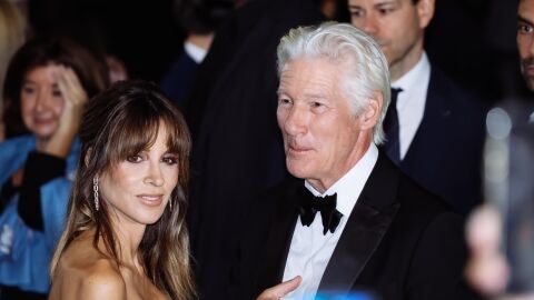 Richard Gere y su mujer Alejandra Silva