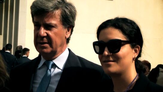 Cayetano Mart&iacute;nez de Irujo y B&aacute;rbara Mirjan