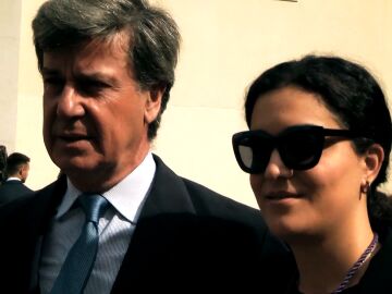 Cayetano Mart&iacute;nez de Irujo y B&aacute;rbara Mirjan