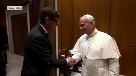 El presidente de la Generalitat se reunió en el Vaticano con el pontífice El presidente de la Generalitat se reunió en el Vaticano con el pontífice