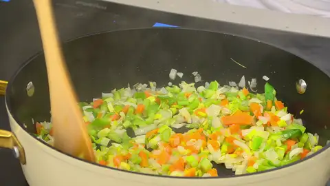 Cocina las hortalizas a fuego medio Cocina las hortalizas a fuego medio