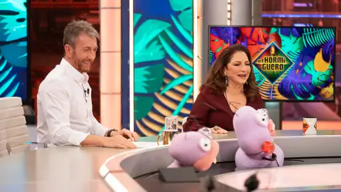 Gloria Estefan revela sus mejores consejos de vida: ”Lo más importante para recoger un premio es mantenerlo corto y nombrar a tu pareja” Gloria Estefan revela sus mejores consejos de vida: ”Lo más importante para recoger un premio es mantenerlo corto y nombrar a tu pareja”