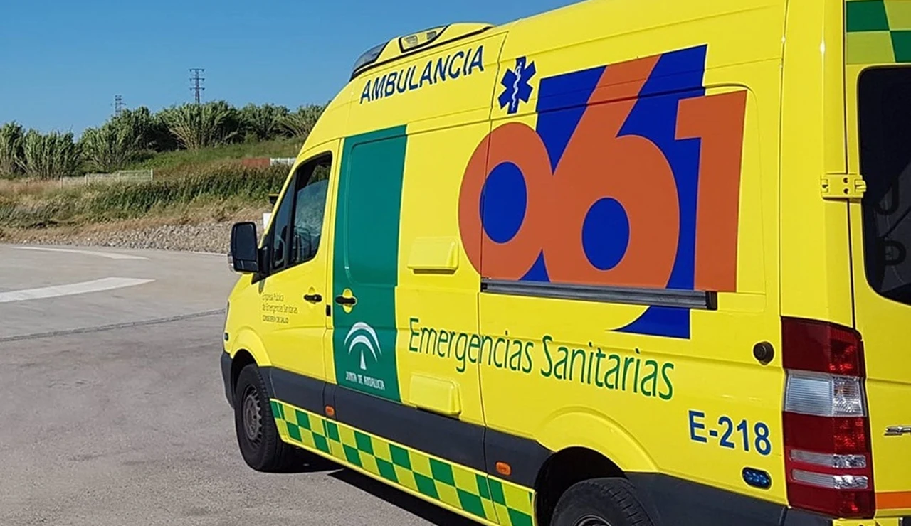 Ambulancia del Centro de Emergencias Sanitarias 061