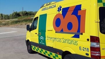 Ambulancia del Centro de Emergencias Sanitarias 061