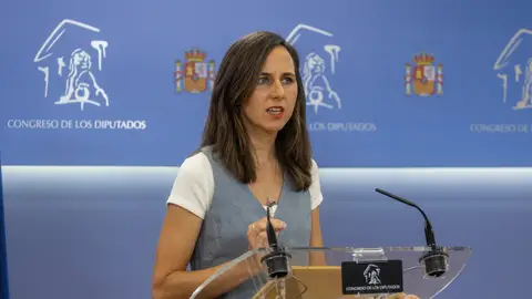 Ione Belarra en el Congreso La portavoz de Podemos en el Congreso, Ione Belarra, durante una rueda de prensa anterior a la Junta de Portavoces, en el Congreso de los Diputados, a 1 de octubre de 2025, en Madrid (España).01 OCTUBRE 2025;RUEDAS;CONGRESO;Eduardo Parra / Europa Press01/10/2025