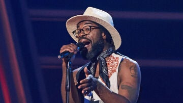 Adrián, talent de La Voz