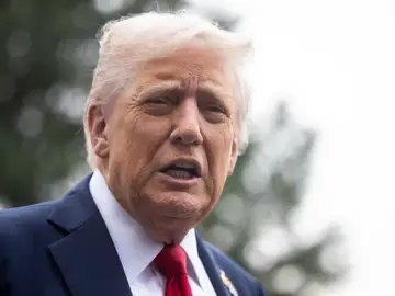 El presidente de Estados Unidos, Donald Trump, da unas declaraciones a la prensa desde la Casa Blanca. El presidente de Estados Unidos, Donald Trump, da unas declaraciones a la prensa desde la Casa Blanca.