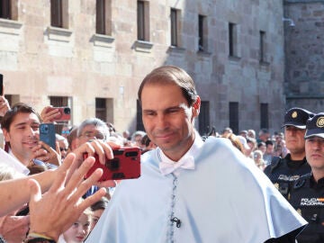 Rafa Nadal, investido doctor honoris causa por la Universidad de Salamanca
