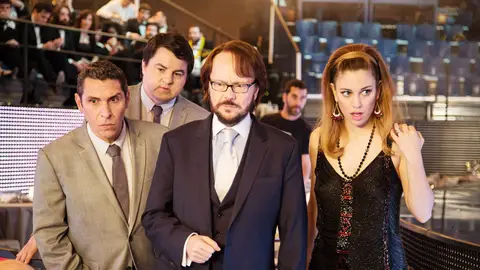 Javier Manrique, Andoni Agirregomezkorta, Santiago Segura y Blanca Suarez en Mi gran noche, de Álex de la Iglesia Javier Manrique, Andoni Agirregomezkorta, Santiago Segura y Blanca Suarez en Mi gran noche, de Álex de la Iglesia