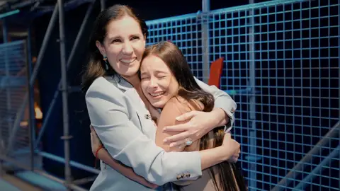 Diana Navarro y Mar Diana Navarro y Mar