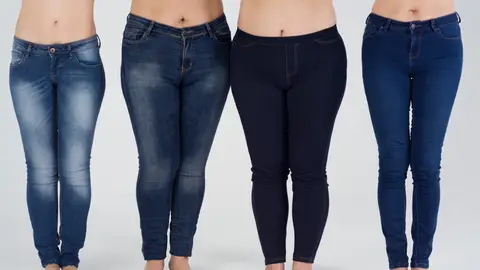 Mujeres con pantalones tejanos Mujeres con pantalones tejanos
